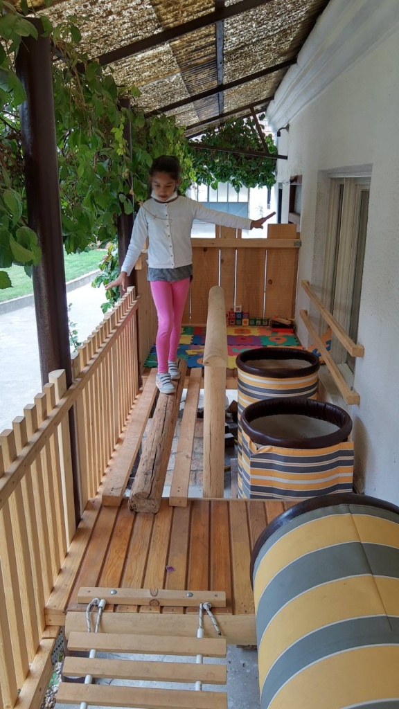 IMG 79b74e6e44f3e4476f824f210bdb5d82 V